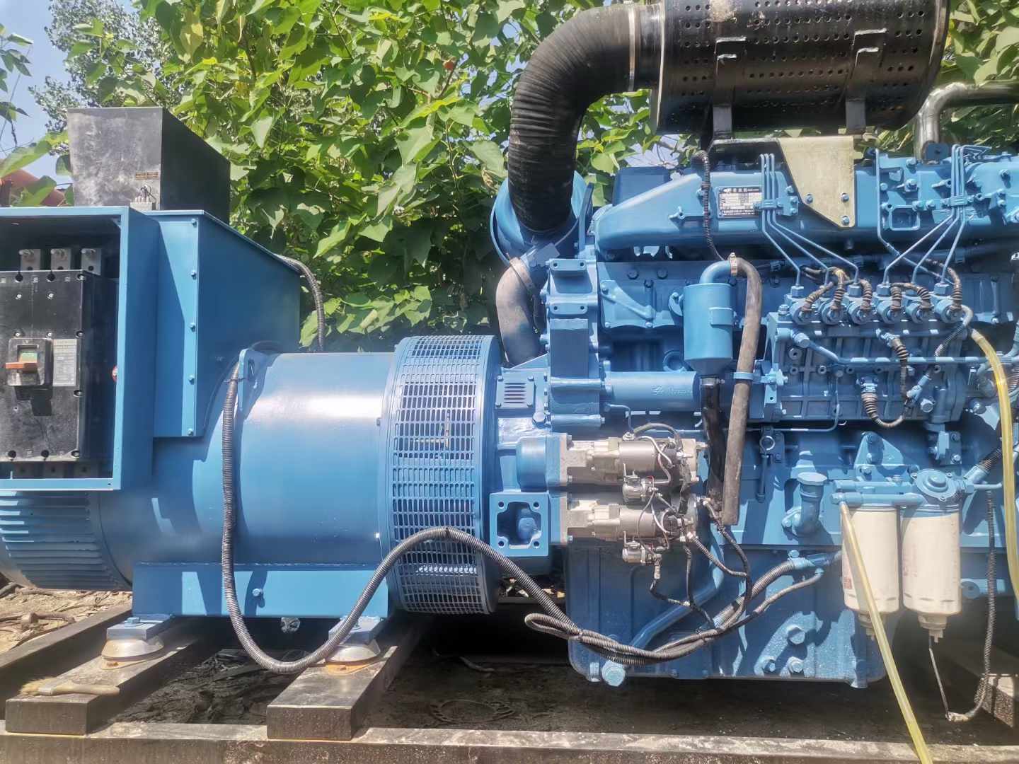 清苑详细说明降低 800kW 柴油发电机输出电流波动的方法