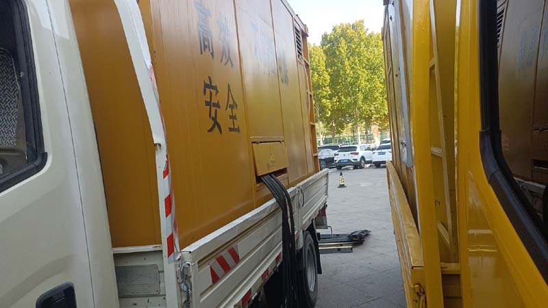 清苑如何判断柴油发电机组和UPS电源的切换时间是否符合要求？